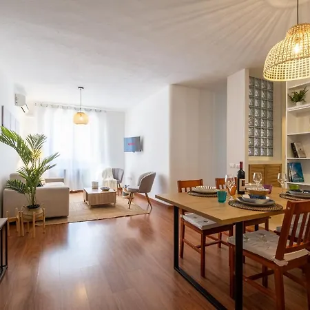 Poetto - 5 Min Form The - Free Park - Wi-fi - Self Check In - Netflix *