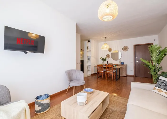 公寓 Poetto - 5 Min Form The - Free Park - Wi-fi - Self Check In - Netflix *